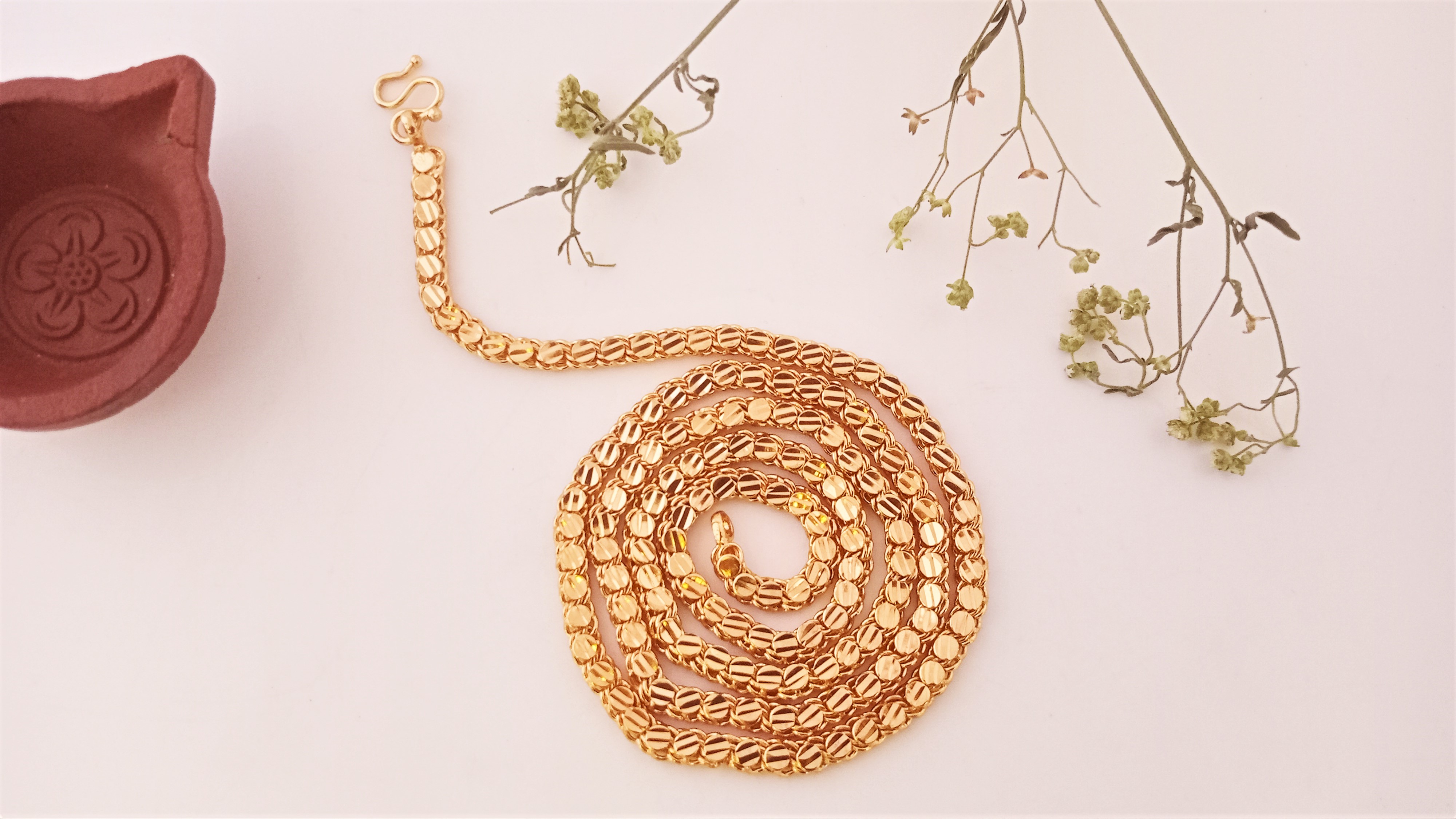 Diyas 24"(60cm) Chain  Expertly Gold plated RouStripe